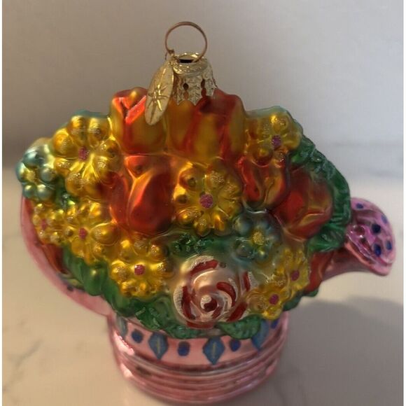 Christopher Radio "Flower Showers" Flowers In water Can 5 X 5" Has Box No Tag - Picture 3 of 4